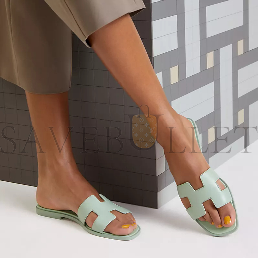 HERMES ORAN SANDAL H202230Z